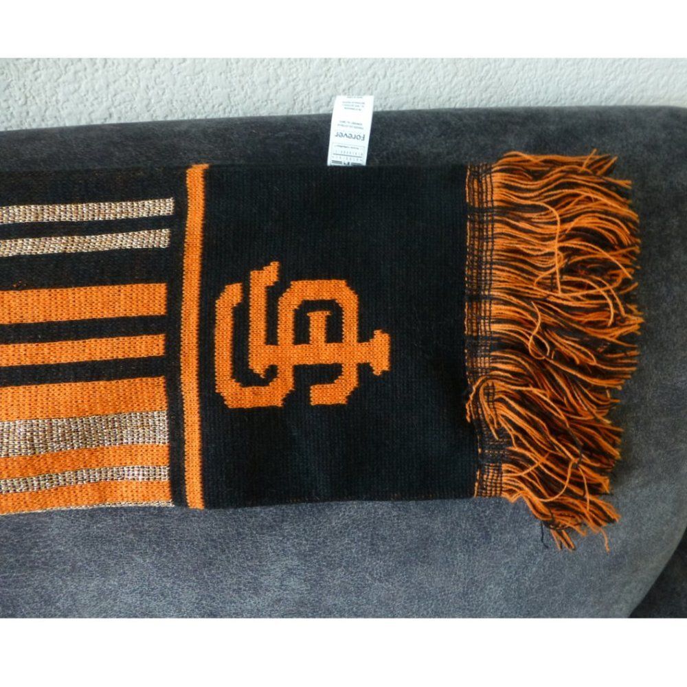 San Francisco Giants Metallic Gold Scarf - Picture 7 of 10